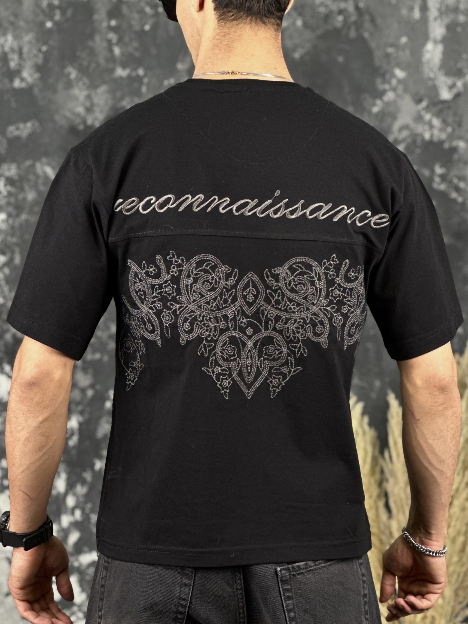 تیشرت باکسی گلدوزی رسپایدر - Image 5