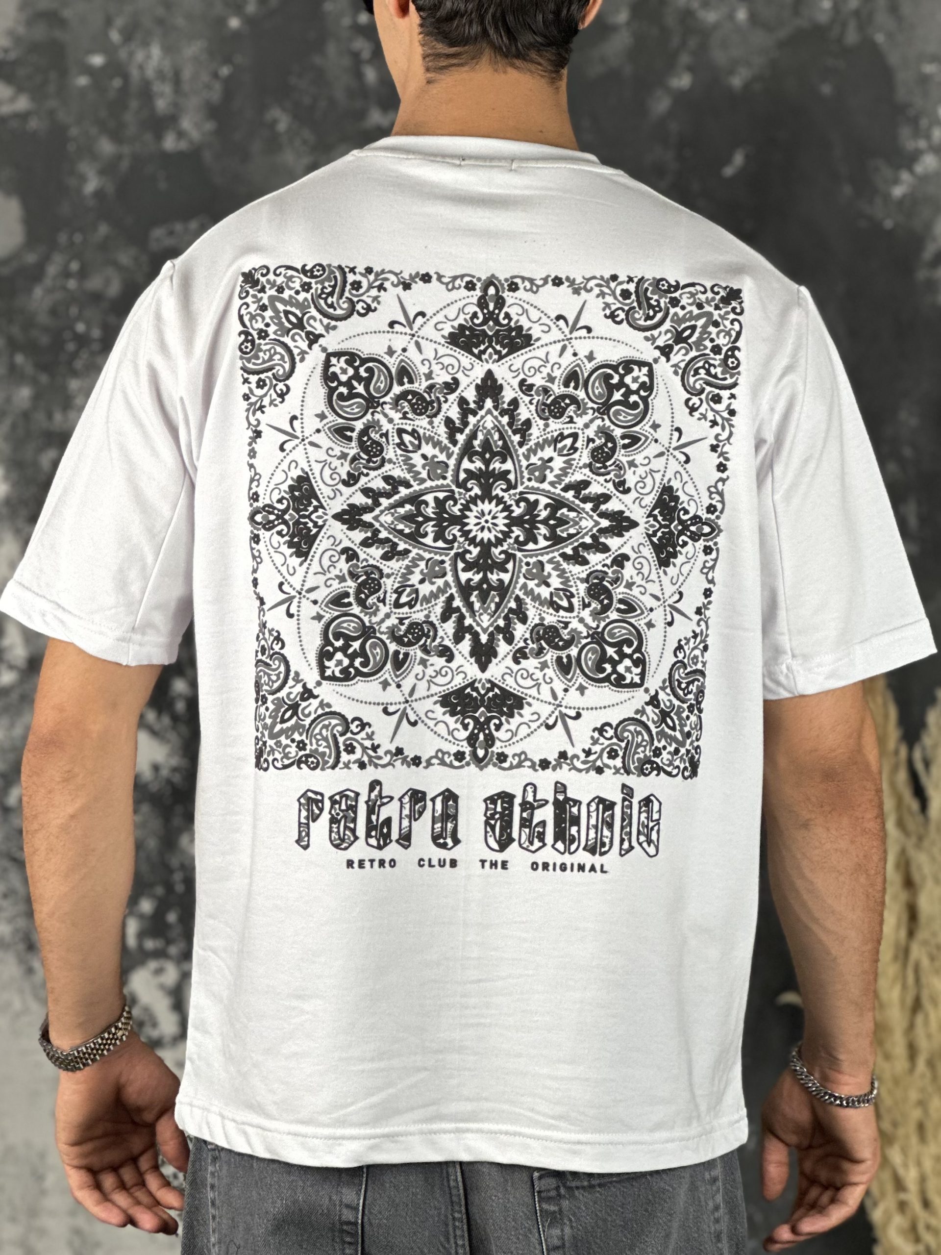 تيشرت اسپرت باکسي RETRO - Image 8