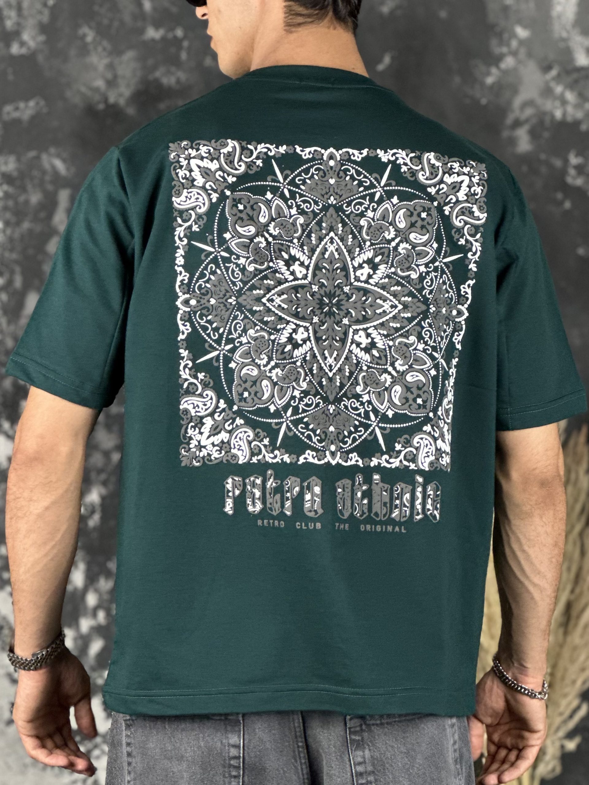 تيشرت اسپرت باکسي RETRO - Image 3